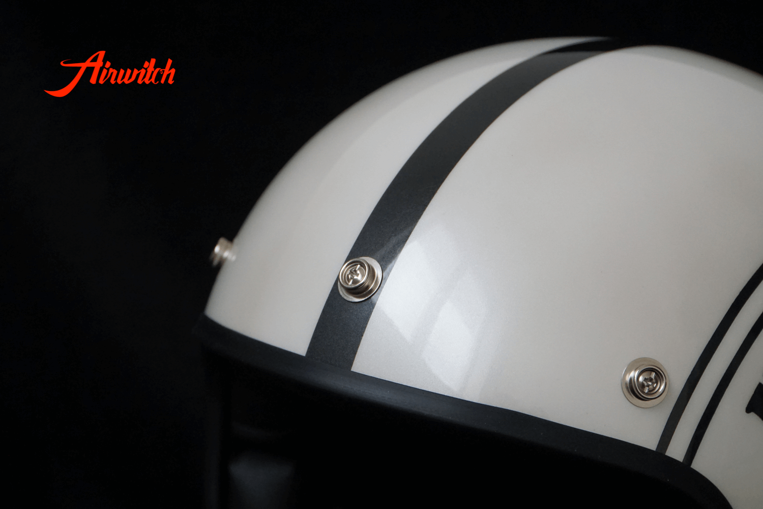 Custom Paint Helm mit Pearl und Totenkopf Airbrush
