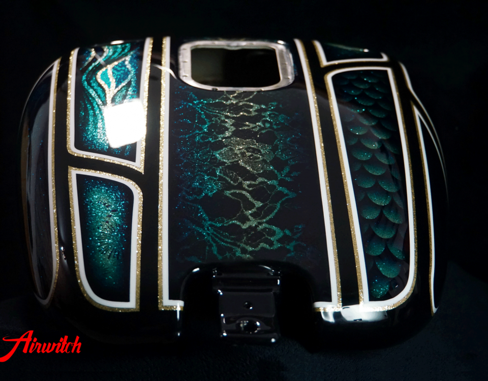 Custom Paint Harley Davidson Softail Metalflake Lackierung frisco oldschool pattern blue turquoise gold black